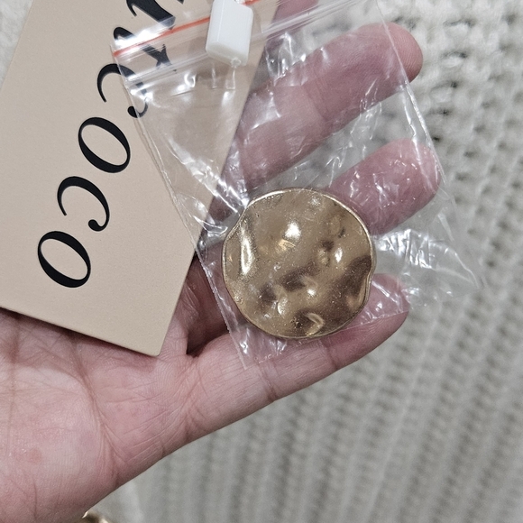 Cozy Cream  Cropped Cardigan Knit Sweater - Picture 9 of 10